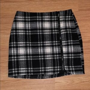 Hollister plaid skirt